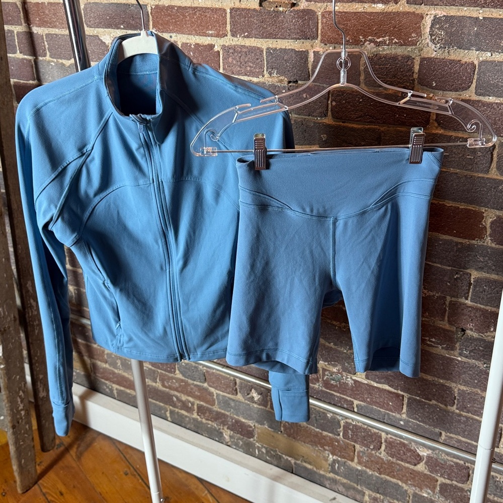 Lululemon Bike Shorts - Slate Blue